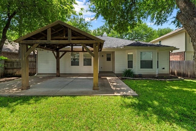 Building Photo - 309 Creek Ridge Ln