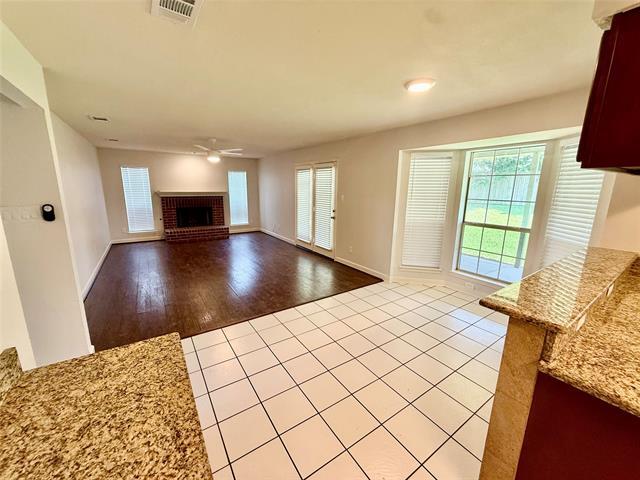 Building Photo - 5412 Crater Lake Dr