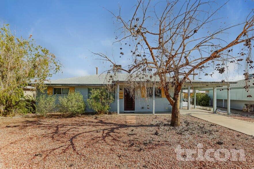 Primary Photo - 3020 W Mariposa St