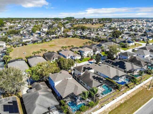 Building Photo - 846 Orista Dr