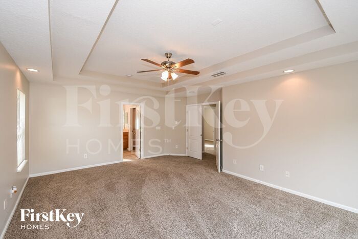 Building Photo - 741 Martin Lakes Dr E