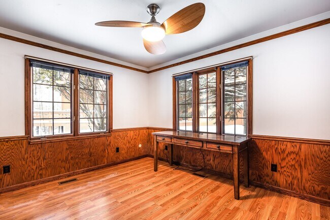 Building Photo - 2164 Three Kings Ct