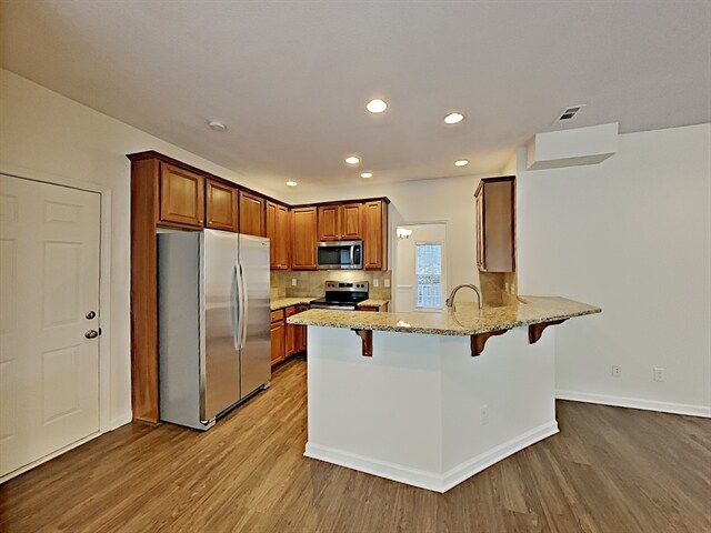 Building Photo - 46 Eastlake Landing