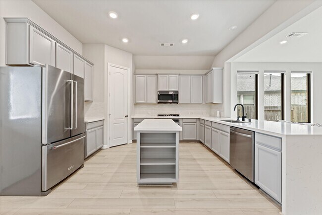 Building Photo - 32067 August Woods Wy