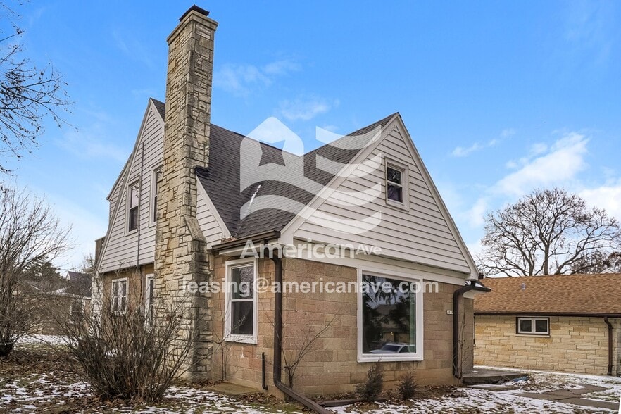 Building Photo - 4619 N 69th St