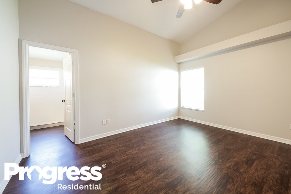 Building Photo - 92 Pine Forest Pl
