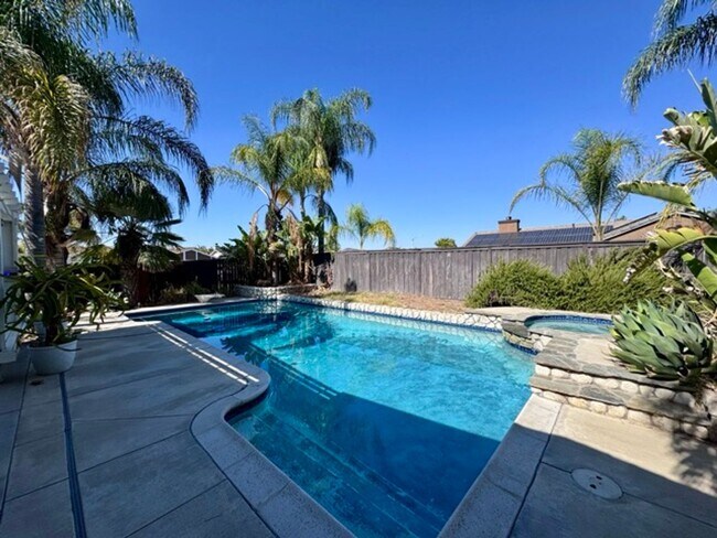 Building Photo - Spacious 3 Bedroom Menifee Home with Bonus...