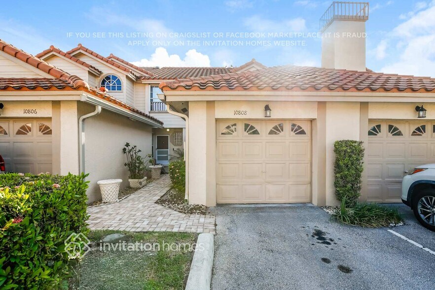 Primary Photo - 10808 Cypress Glen Dr