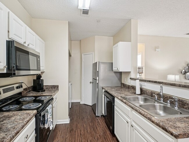 Building Photo - Cedar Springs Apartments