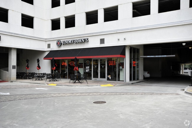 Building Photo - Realm Condominiums