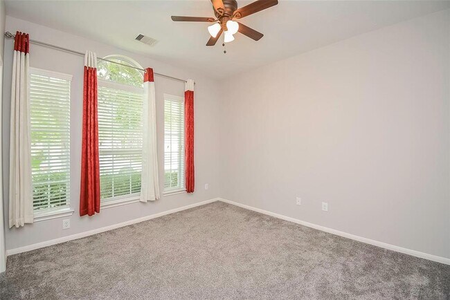 Building Photo - 14127 Grovemist Ln