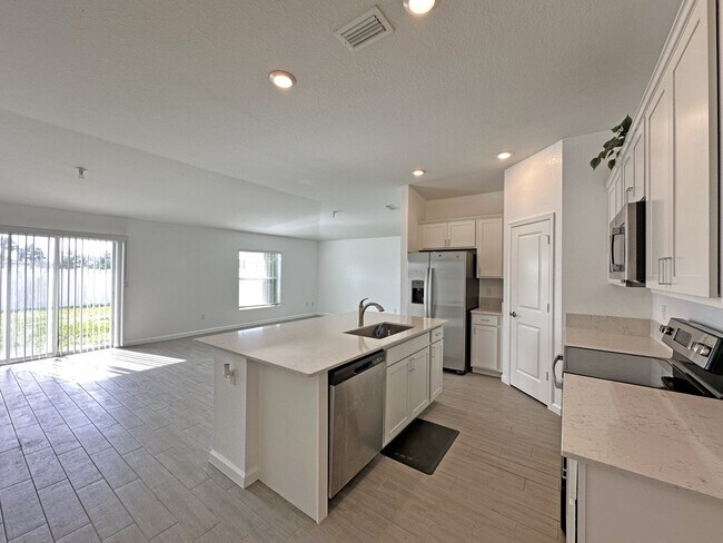 Building Photo - 4225 Abernathy Wy