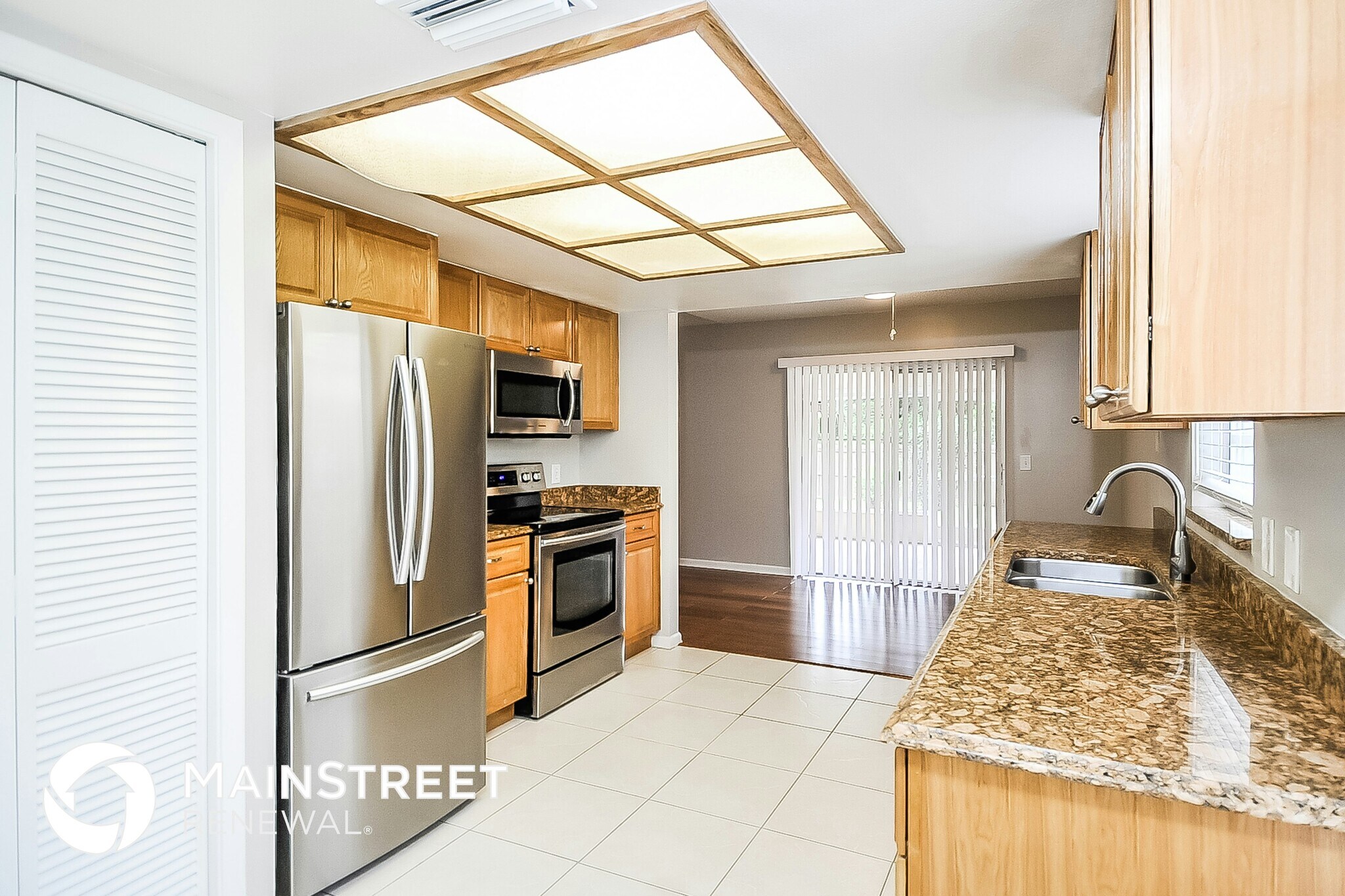 Building Photo - 4633 Cabbage Palm Dr