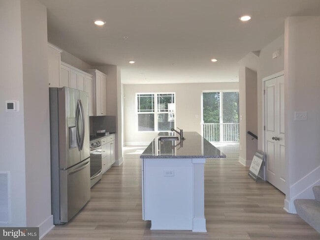 Building Photo - 2766 Bridgewater Dr