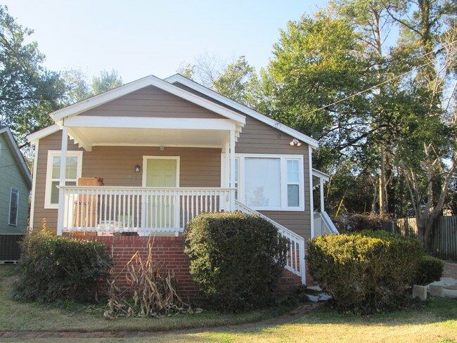 Primary Photo - 837 Heard Ave