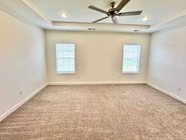 Building Photo - OPEN HOUSE! Move In Special! Now Leasing 4-BR/2.5 Bath Home with Office-Somerville.