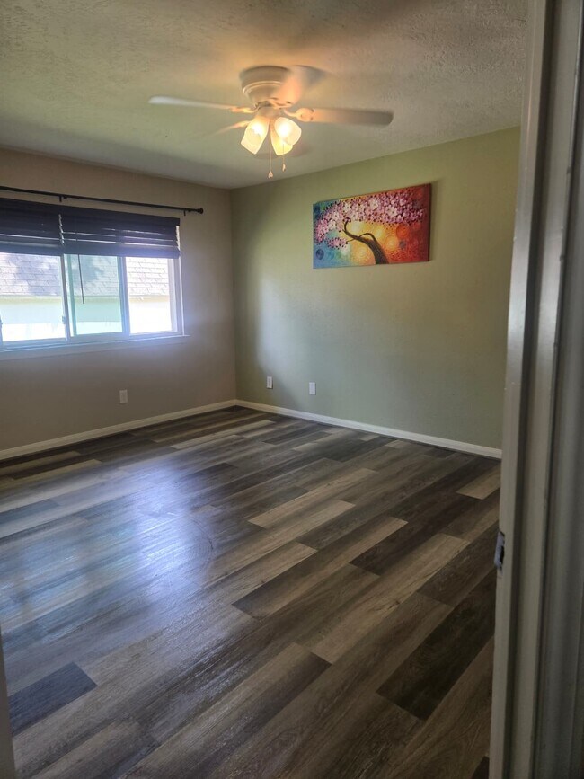 Building Photo - 3134 Sedgeborough Dr