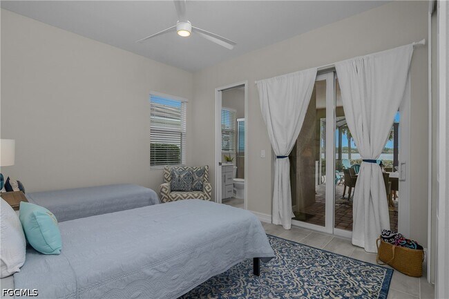 Building Photo - 14870 Blue Bay Cir