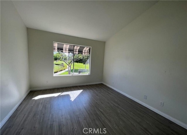 Building Photo - 193 Stanford Ct