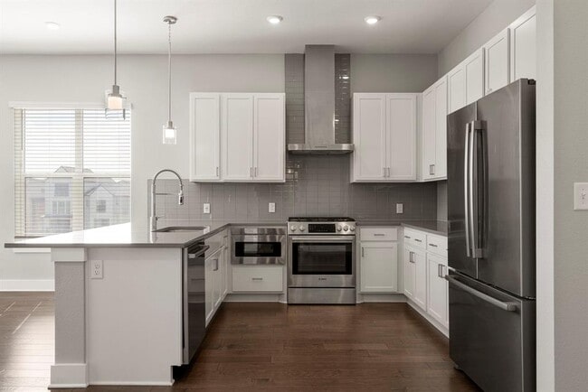 Building Photo - 4501 Jackson Ave