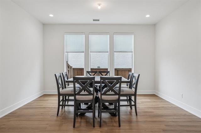 Building Photo - 3960 Medio Creek Dr