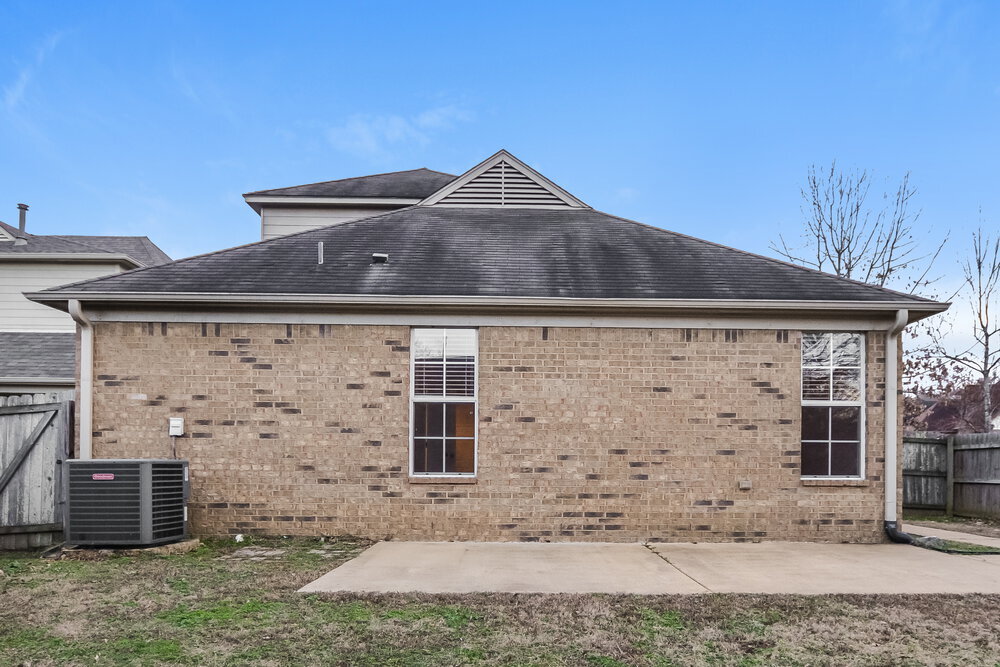 Building Photo - 12330 Strong Heart Trail