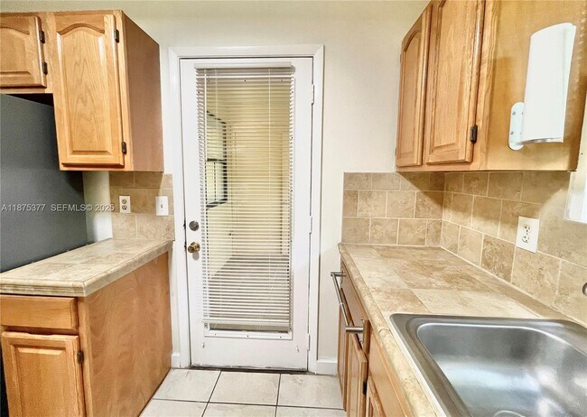 Building Photo - 15591 SW 105th Terrace