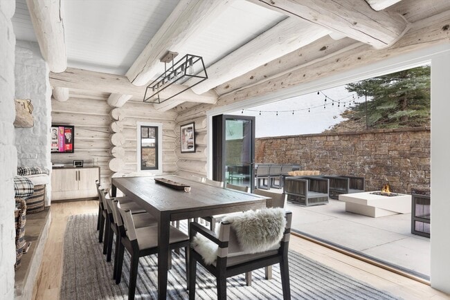 Building Photo - 1258 Juniper Hill Rd