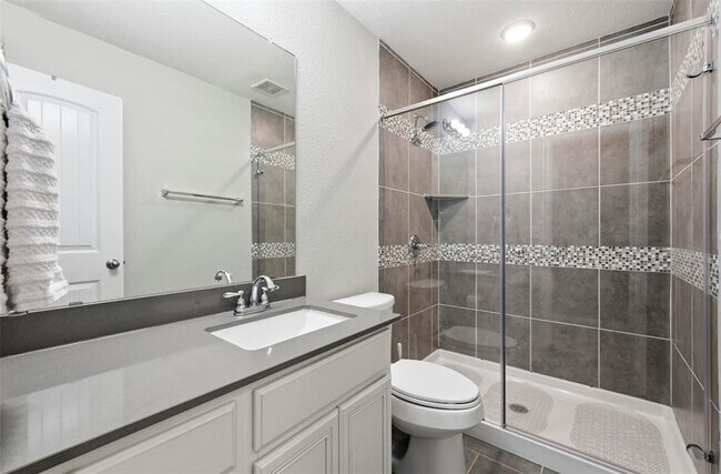 Building Photo - 311 Tangerine Dr