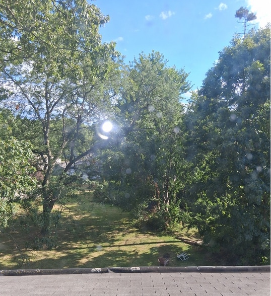 Building Photo - 1004 Butler Ave