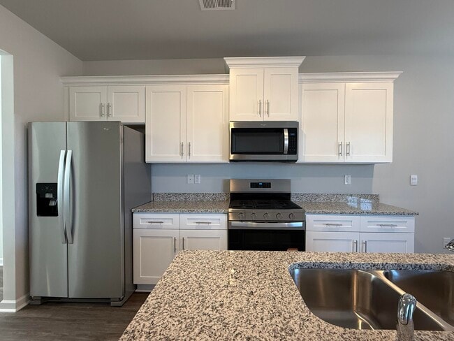 Building Photo - 935 Raghorn Rd