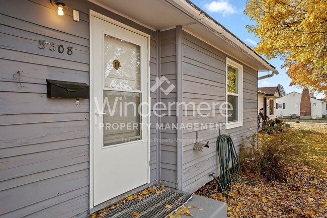 Building Photo - Darling 2 bedroom, 1 bath Home In Spokane