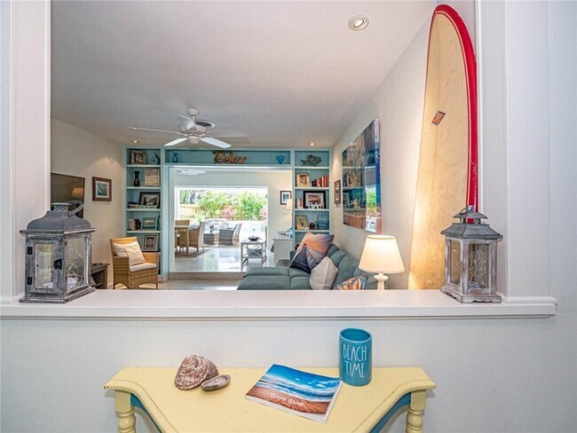 Building Photo - 912 Jasmine Ln