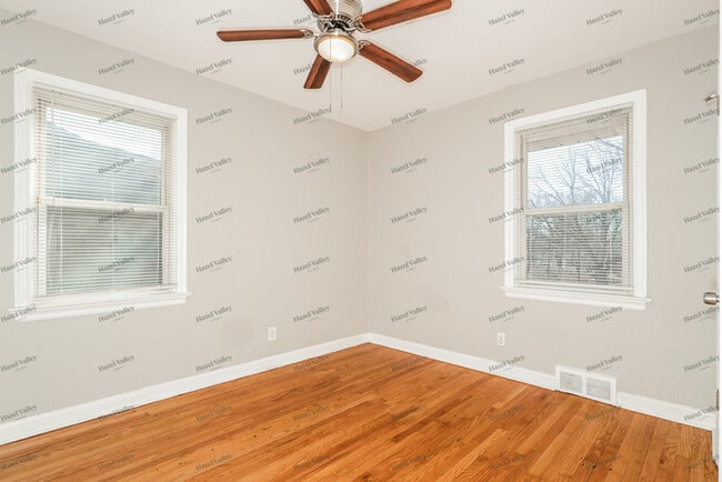 Building Photo - 1118 Dunford Dr