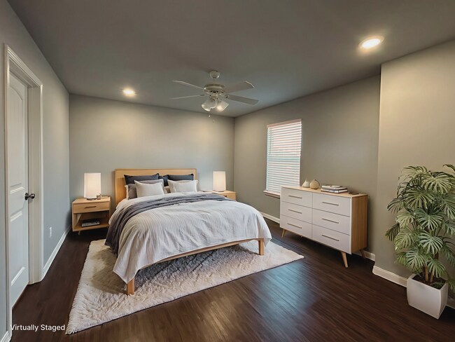 Building Photo - New residents can save $250 on their first month's rent with our move-in special! ?