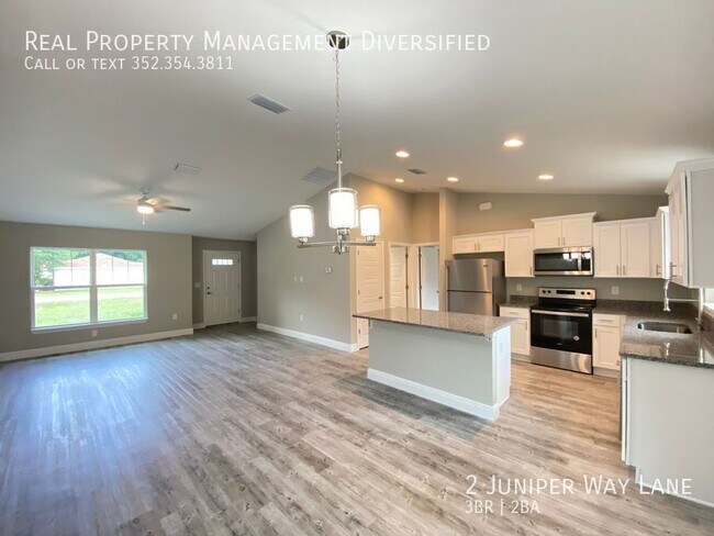 Building Photo - 2 Juniper Way Ln