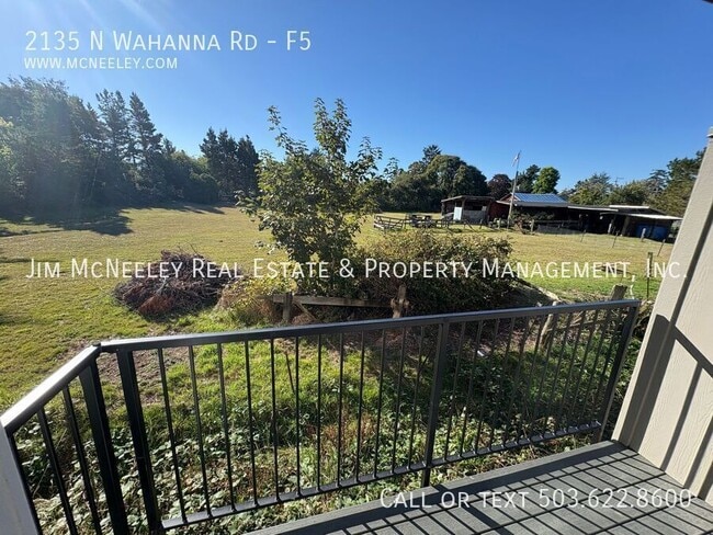 Building Photo - 2135 N Wahanna Rd