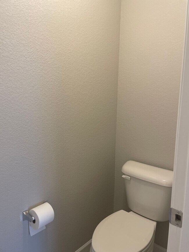 Building Photo - Chapel Heights townhome