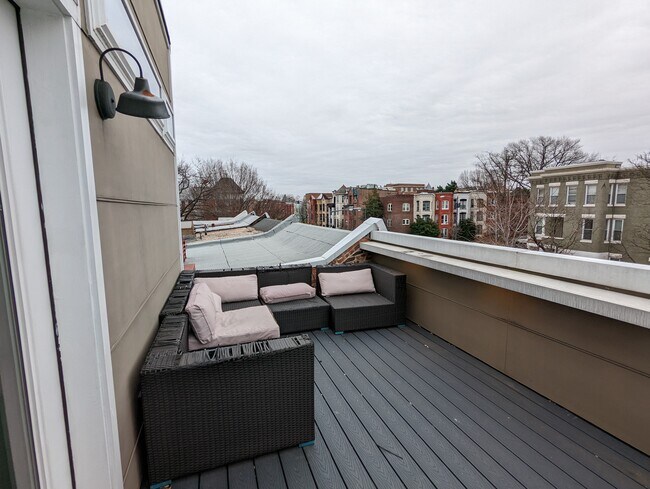 Building Photo - 228 F St NE