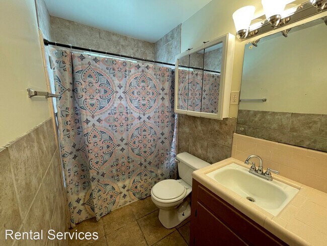 Building Photo - 3 br, 1 bath House - 9315 McLean St