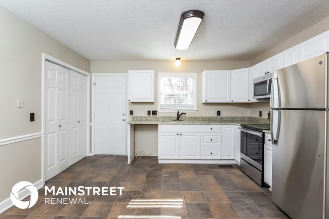Building Photo - 3316 Forest Breeze Dr