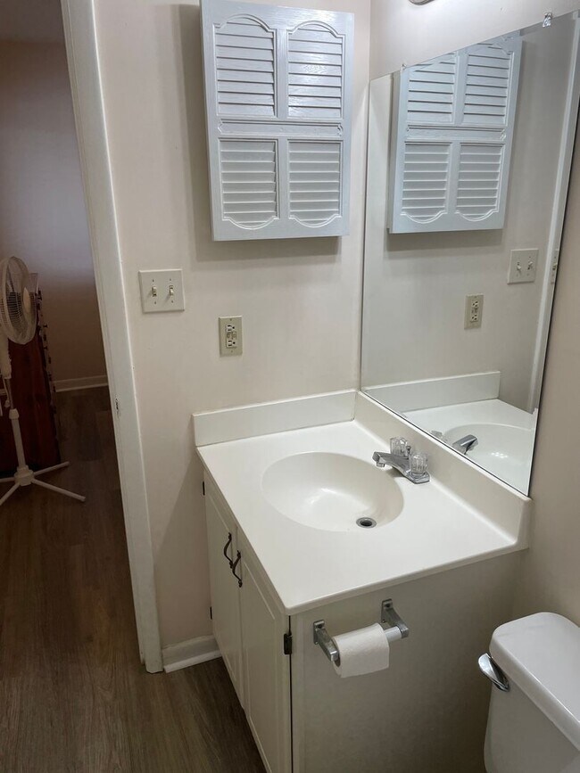 Building Photo - Located in Carolina Shores Resort - 3rd Fl...