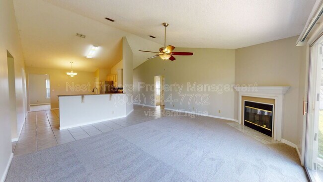 Building Photo - 2094 Forest Gate Dr W