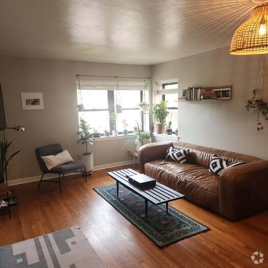 Living room (staged) - 5532 Chippewa St