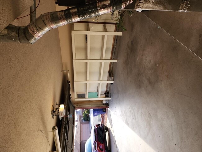 Building Photo - 9335 Admiral Lowell Pl NE