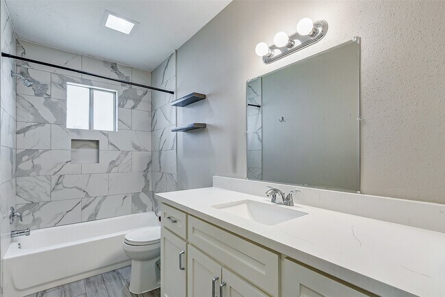 Building Photo - 5423 Fawn Trail Ln