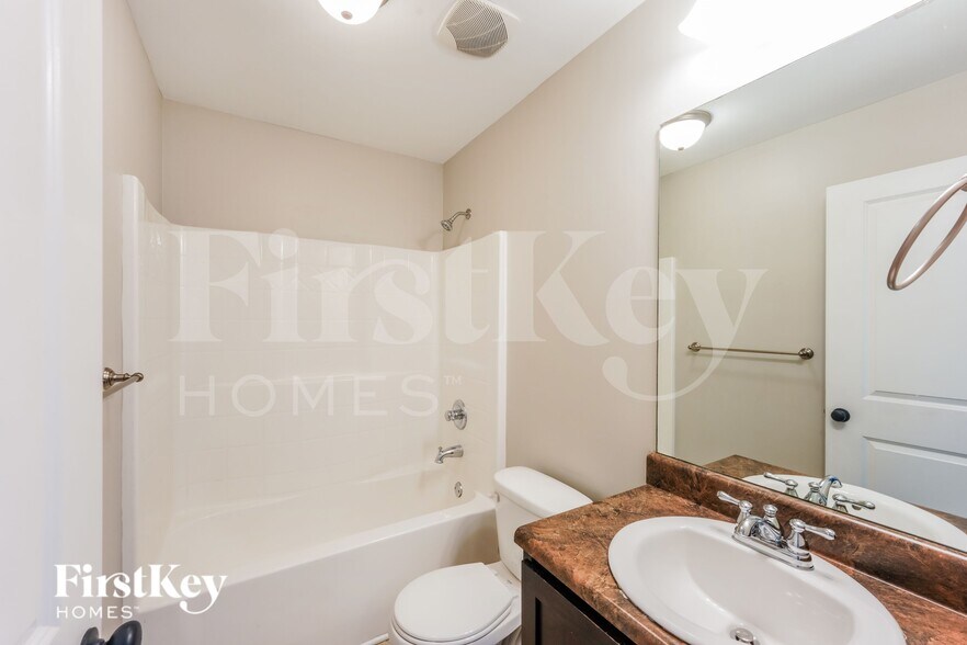Building Photo - 1114 Emerald Ridge Dr