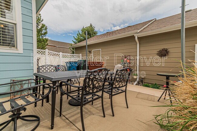 Building Photo - 15612 E 96th Way