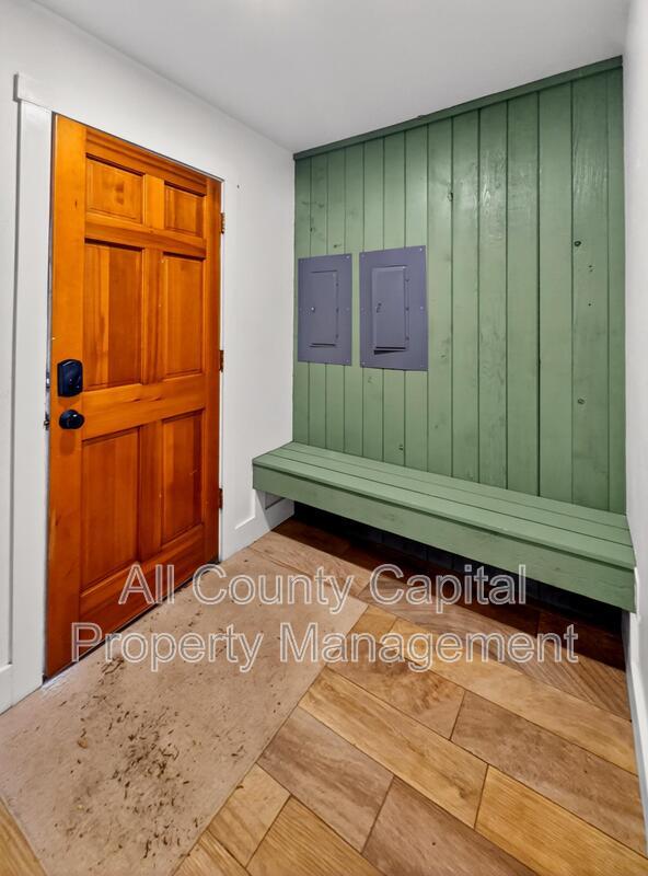 Building Photo - 6106 FM 437