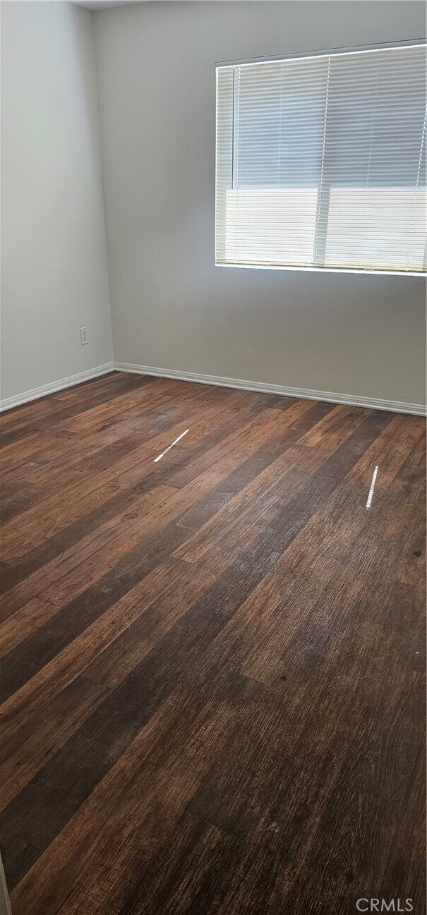 Building Photo - 1085 Circle City Dr